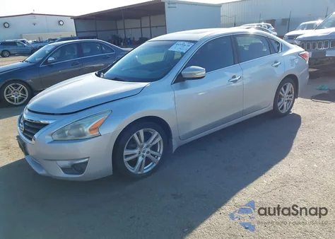 2015 Nissan Altima 3.5 Sl from USA, damaged, VIN 1N4BL3AP7FC159950